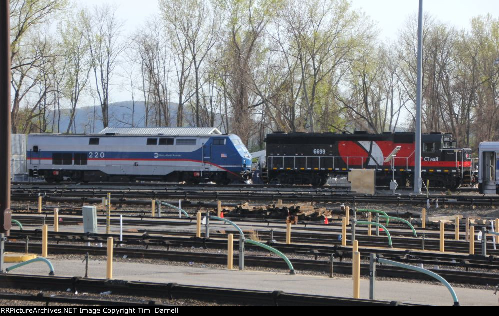 MNCR 220, CT Rail 6699